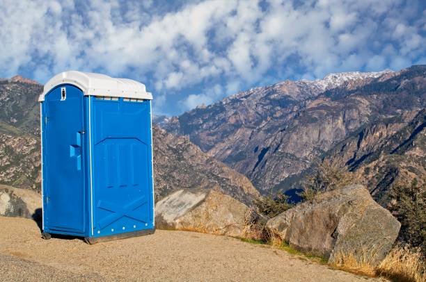 Portable Toilet Options We Offer in Charlotte, TX